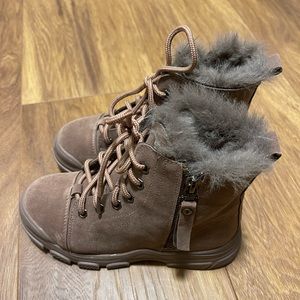 ❌SOLD❌Girls winter boots BRAND NEW
